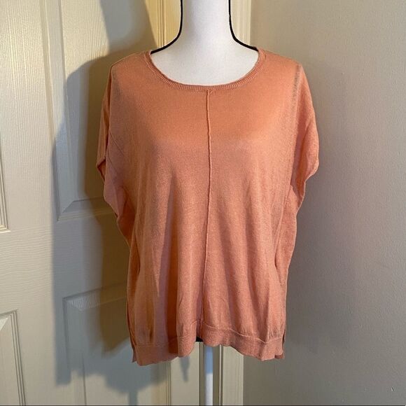 J.Jill, linen blend short sleeve coral colored top - Picture 1 of 8